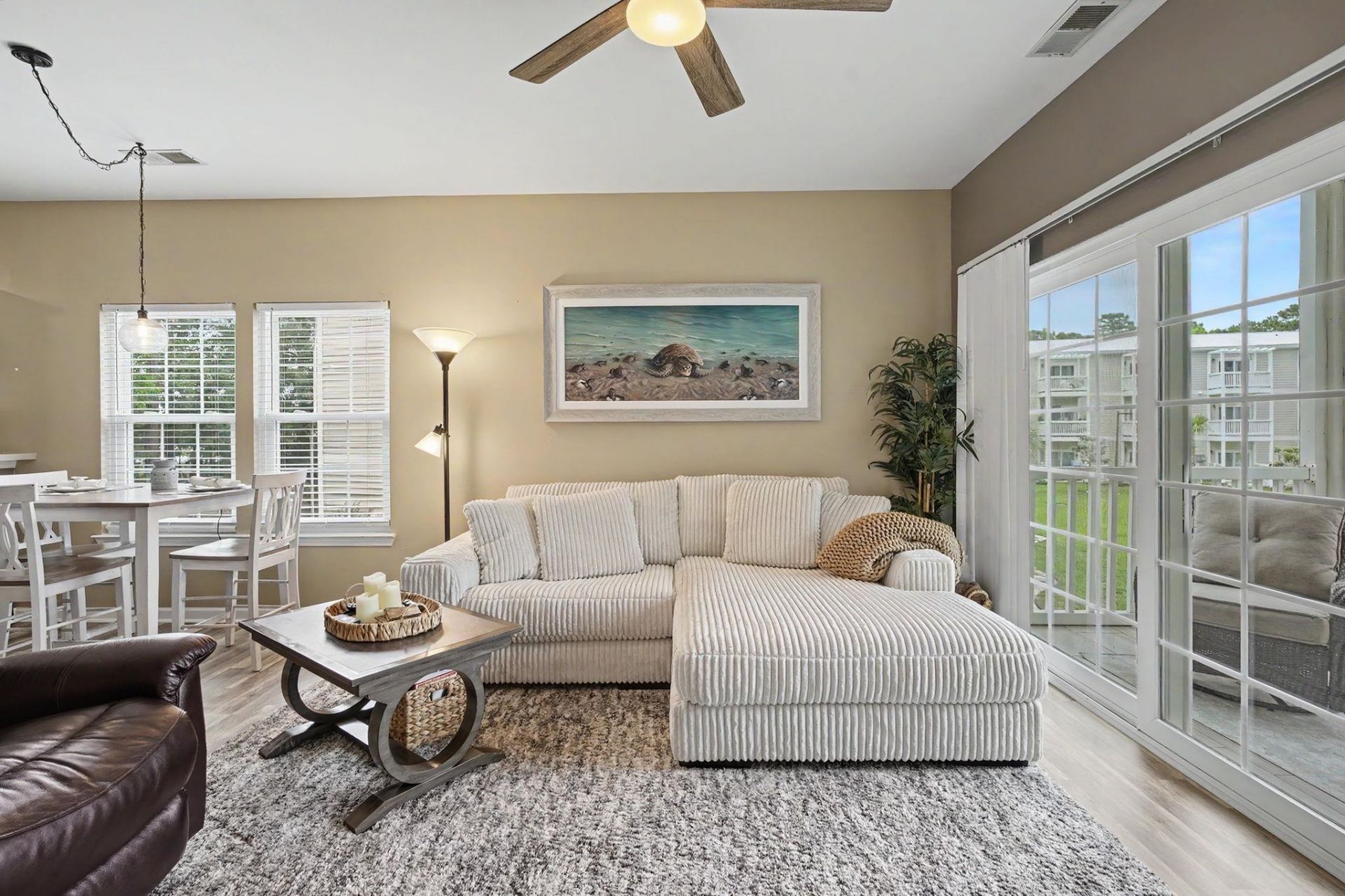 2478 Coastline Ct. Photo 9