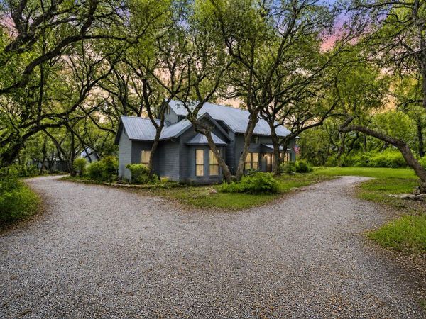 1250 County Road 200, Liberty Hill, TX 78642