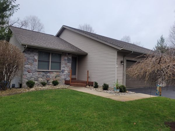 5790 Wood Valley Road, Kalamazoo, MI 49009