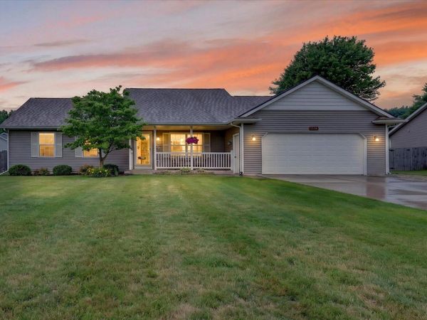 6294 Clovermeadows Avenue, Scotts, MI 49088