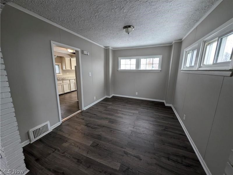 3947 W 22nd Street, Cleveland, OH 44109 Photo 20