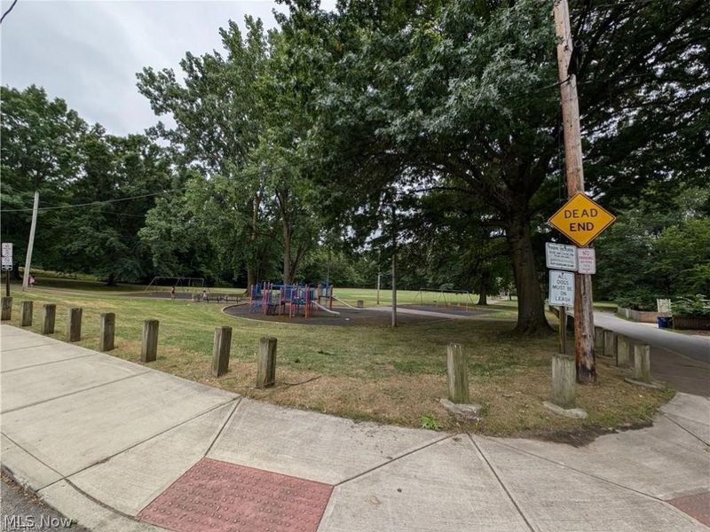 3947 W 22nd Street, Cleveland, OH 44109 Photo 6