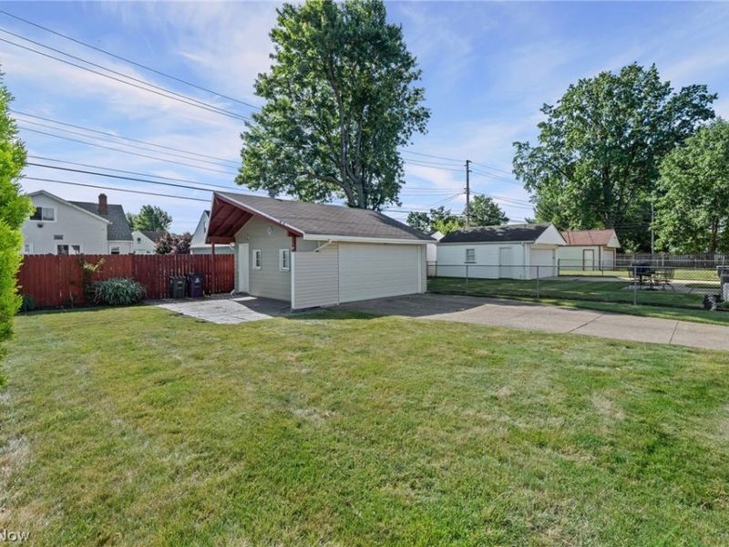 4757 Summer Lane, Brooklyn, OH 44144 Photo 20