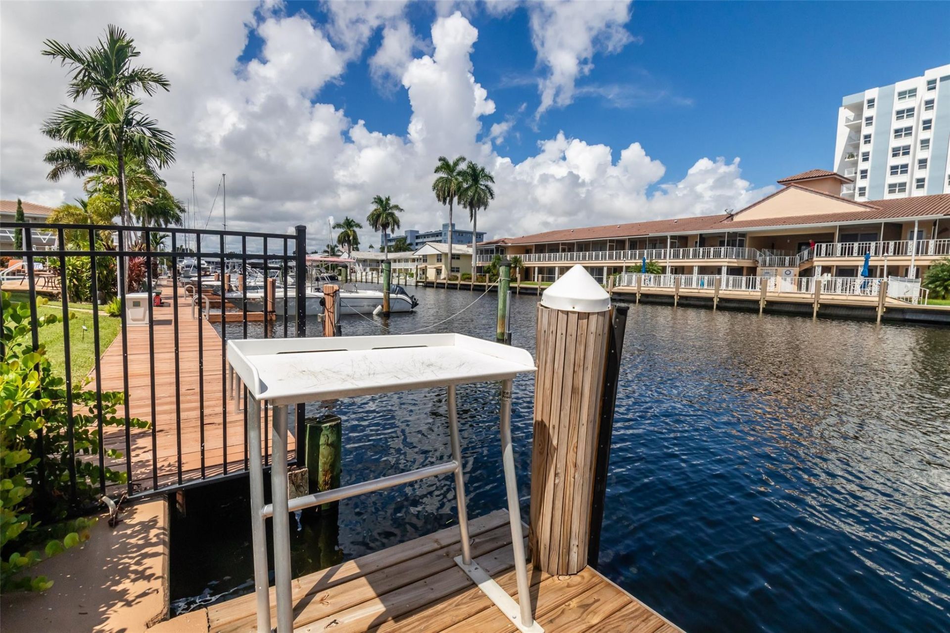 2881 NE 32nd Street, Unit 119, Fort Lauderdale, FL 33306 Photo