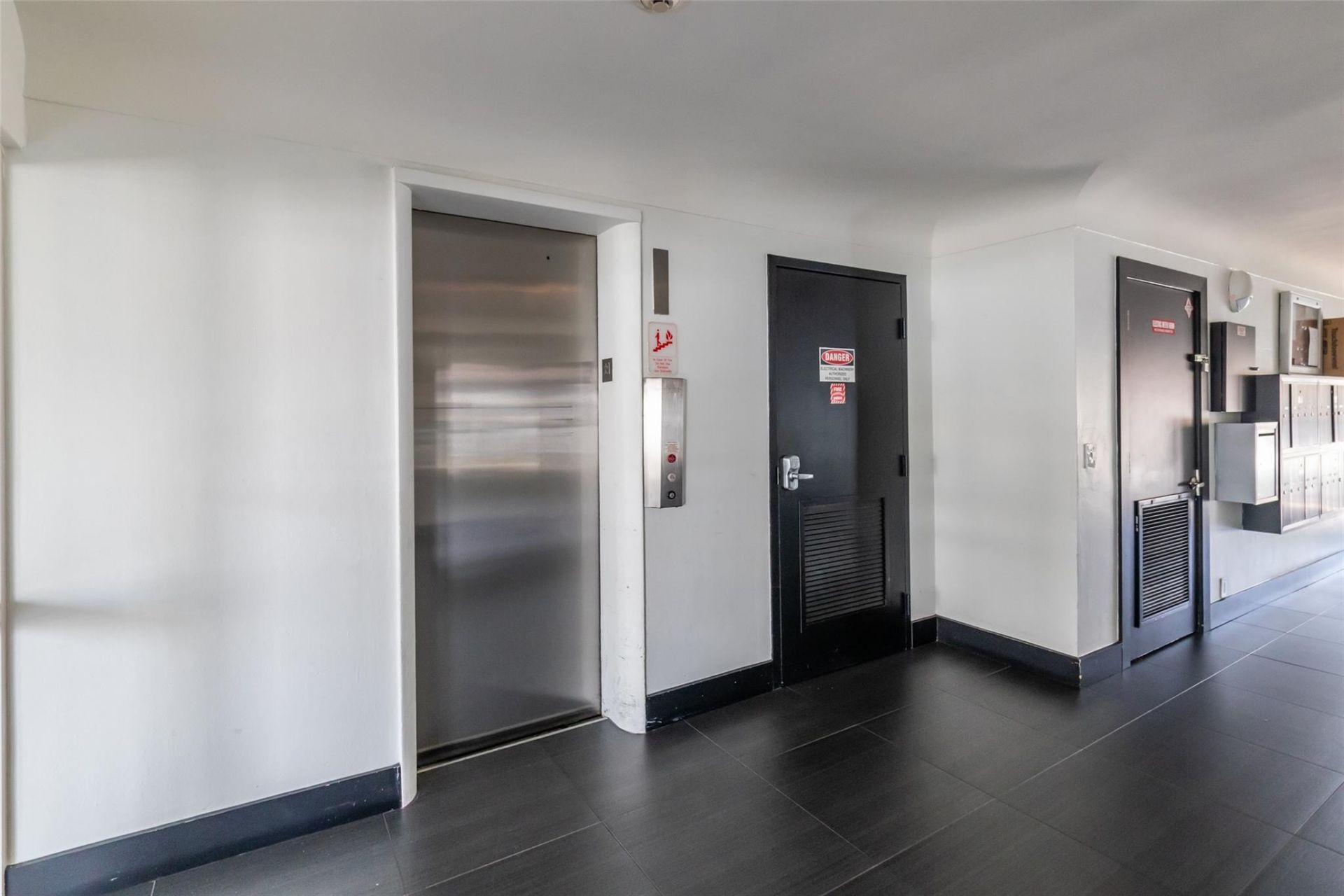 2881 NE 32nd Street, Unit 119, Fort Lauderdale, FL 33306 Photo