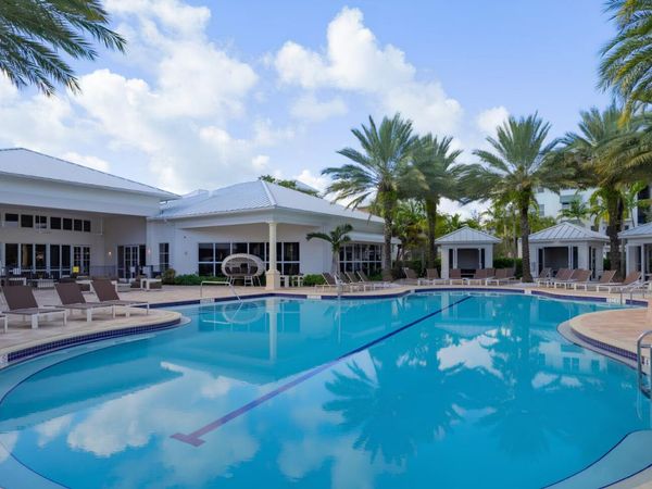 1517 Cameron Samuel Lane, West Palm Beach, FL 33401
