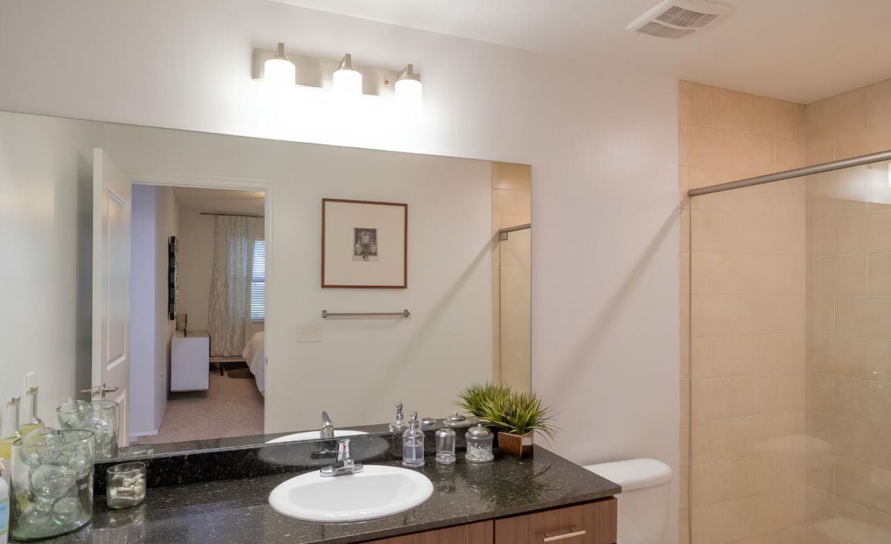 1517 Cameron Samuel Lane, West Palm Beach, FL 33401 Photo