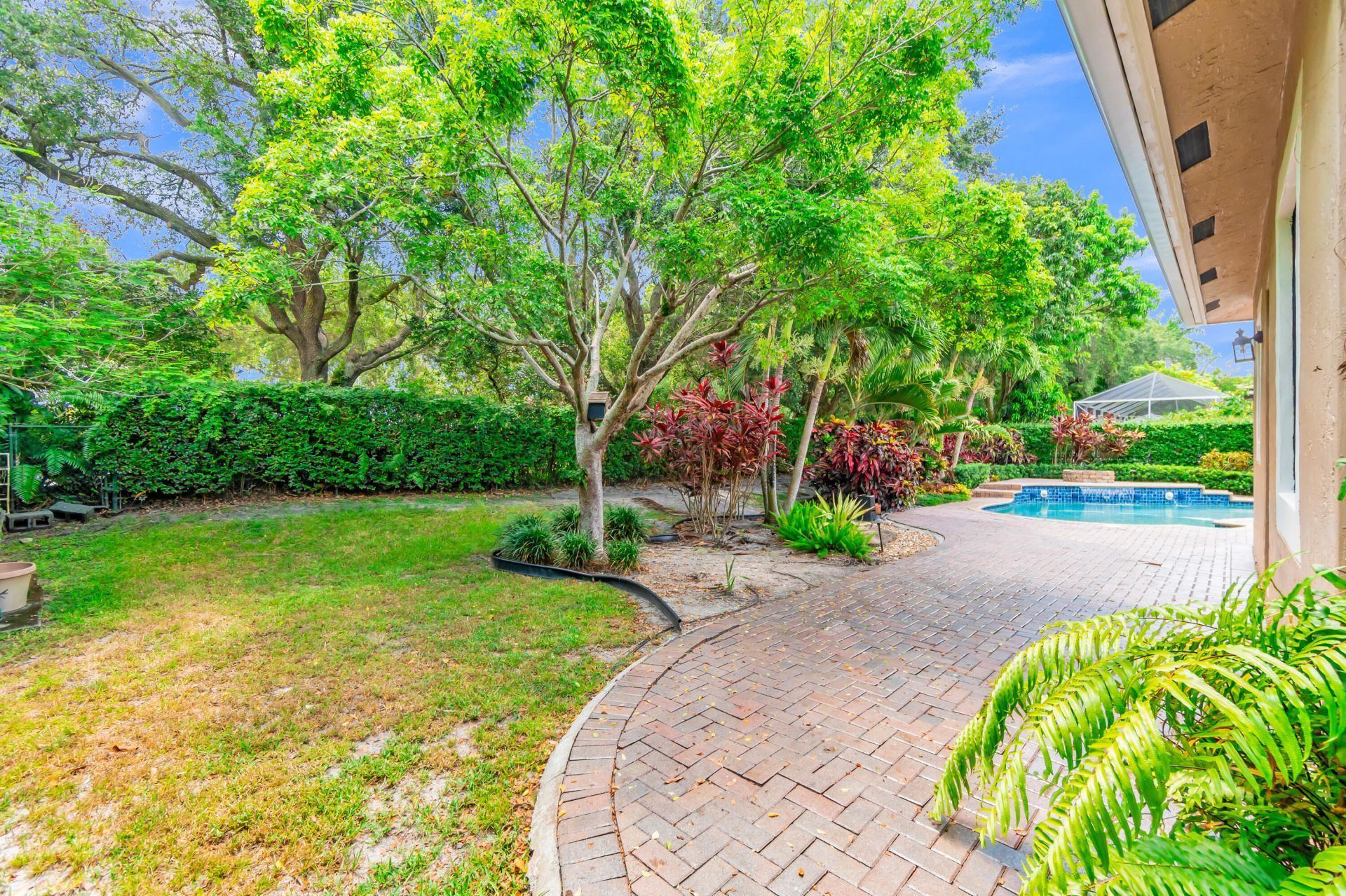 5718 NW 50th Drive, Coral Springs, FL 33067 Photo