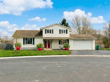 124 Granada Circle, Rochester, NY 14609