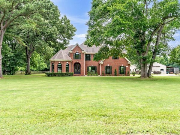 4540 PLANTERS TRACE LN, Collierville, TN 38017