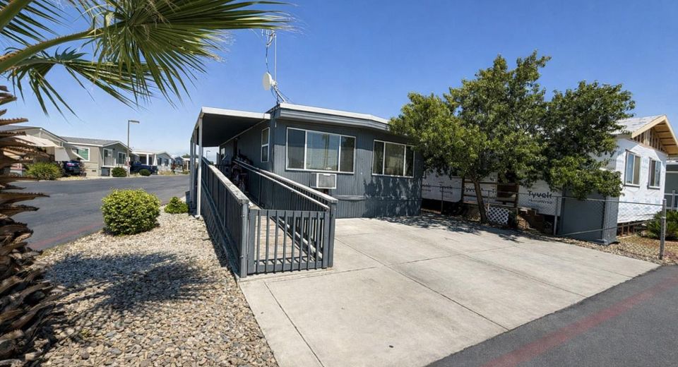 8200 Jantzen #122, Modesto, CA 95357 Photo