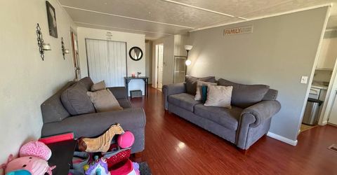 8200 Jantzen #122, Modesto, CA 95357 Photo