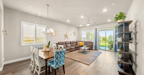 5628 Whisper Wind Way, Roseville, CA 95747 Photo