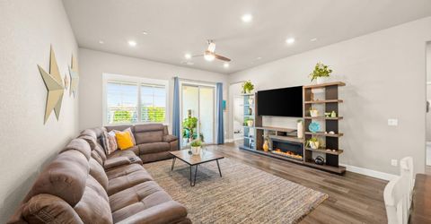 5628 Whisper Wind Way, Roseville, CA 95747 Photo