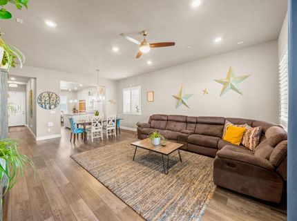 5628 Whisper Wind Way, Roseville, CA 95747 Photo