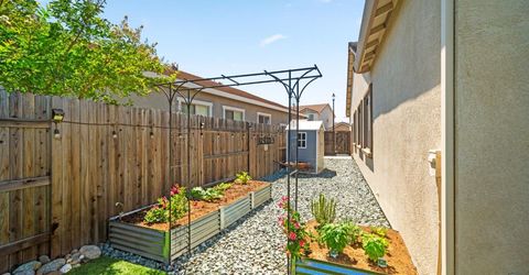 5628 Whisper Wind Way, Roseville, CA 95747 Photo