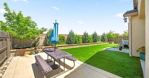 5628 Whisper Wind Way, Roseville, CA 95747 Photo