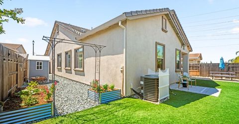5628 Whisper Wind Way, Roseville, CA 95747 Photo