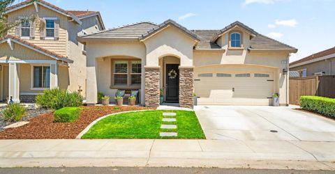 5628 Whisper Wind Way, Roseville, CA 95747 Photo