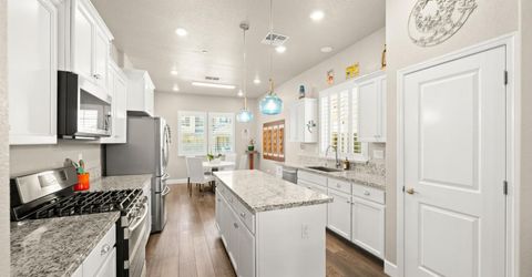 5628 Whisper Wind Way, Roseville, CA 95747 Photo