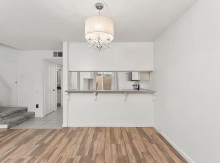 709 Woodside Ln E #2, Unit 2, Sacramento, CA 95825 Photo