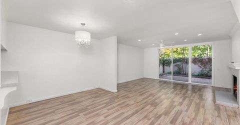 709 Woodside Ln E #2, Unit 2, Sacramento, CA 95825 Photo
