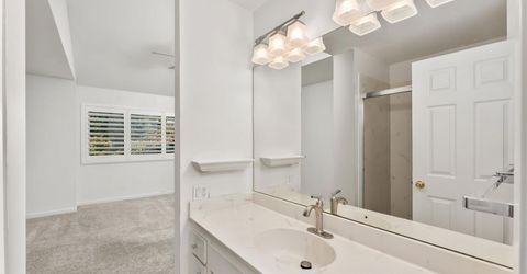 709 Woodside Ln E #2, Unit 2, Sacramento, CA 95825 Photo