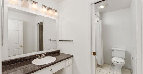 709 Woodside Ln E #2, Unit 2, Sacramento, CA 95825 Photo