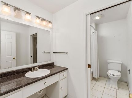 709 Woodside Ln E #2, Unit 2, Sacramento, CA 95825 Photo