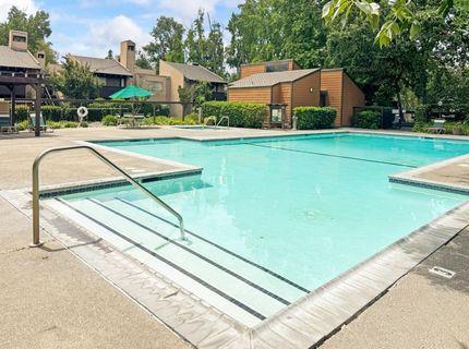 709 Woodside Ln E #2, Unit 2, Sacramento, CA 95825 Photo