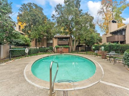 709 Woodside Ln E #2, Unit 2, Sacramento, CA 95825 Photo