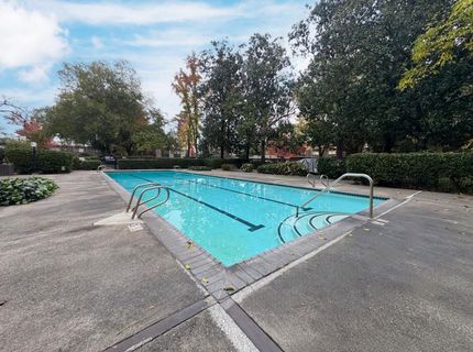 709 Woodside Ln E #2, Unit 2, Sacramento, CA 95825 Photo