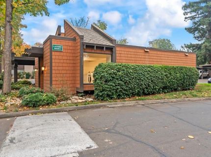 709 Woodside Ln E #2, Unit 2, Sacramento, CA 95825 Photo
