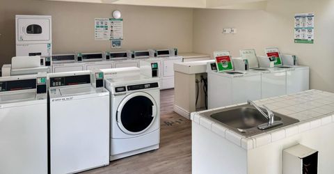 709 Woodside Ln E #2, Unit 2, Sacramento, CA 95825 Photo