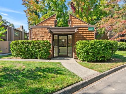 709 Woodside Ln E #2, Unit 2, Sacramento, CA 95825 Photo