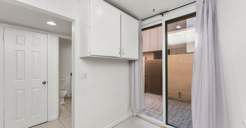 709 Woodside Ln E #2, Unit 2, Sacramento, CA 95825 Photo