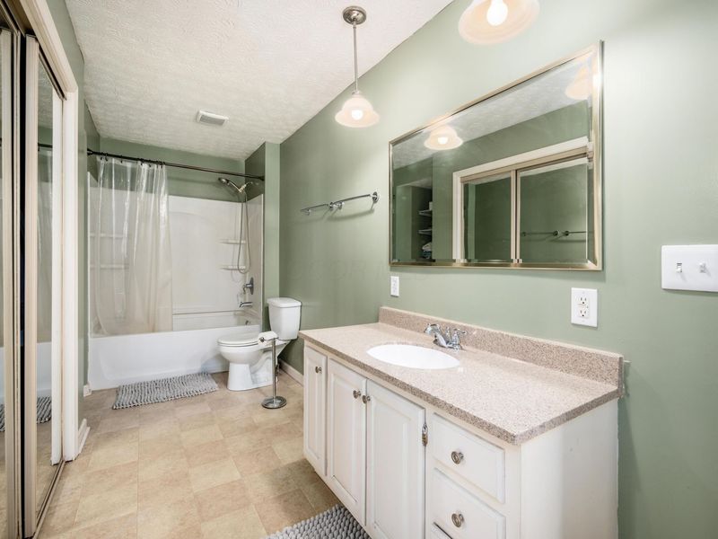 3773 Dixon Road SW, Pataskala, OH 43062 Photo 38