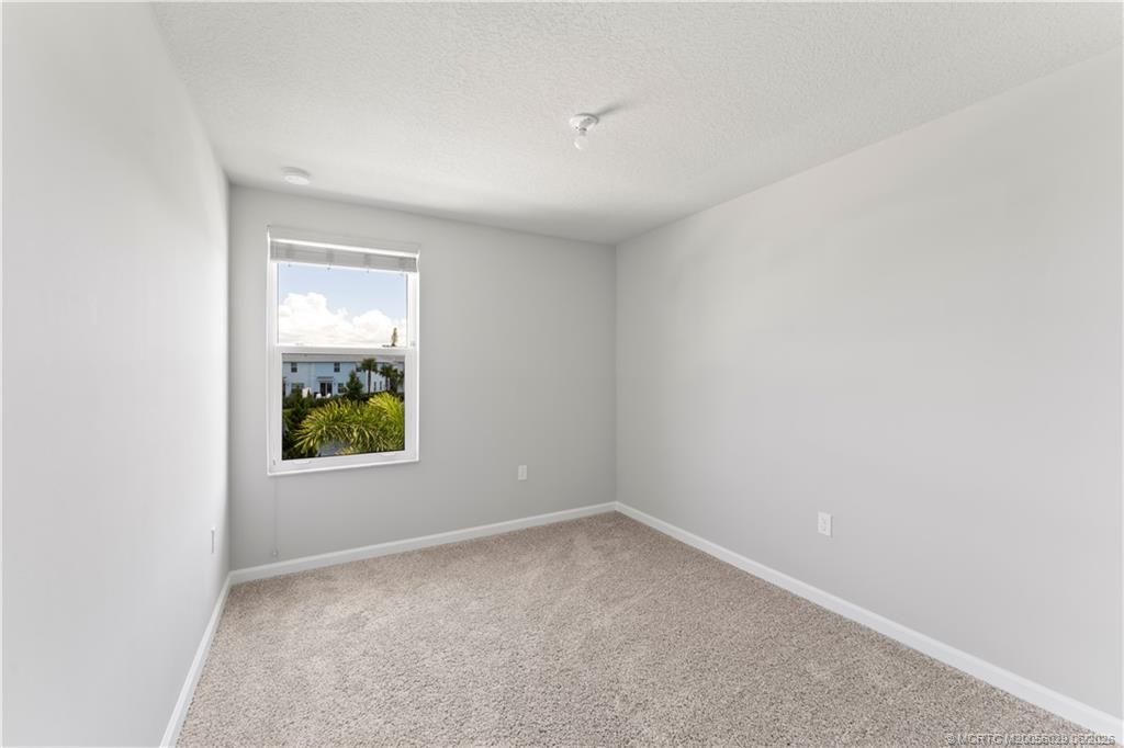 325 SE Halifax Lane , Stuart, FL 34994 Photo