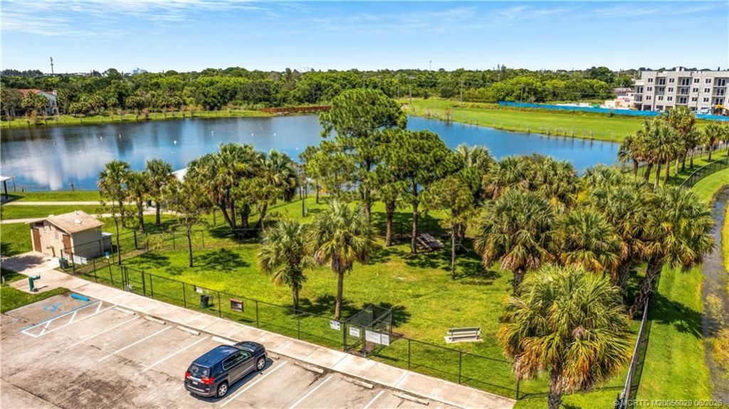 325 SE Halifax Lane , Stuart, FL 34994 Photo