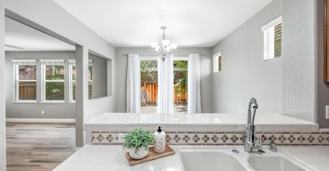 6711 Altesino Drive, Sparks, NV 89436 Photo