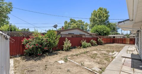 1013 Greenbrae Drive, Sparks, NV 89431 Photo