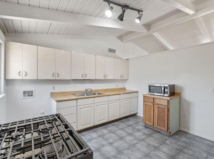 1013 Greenbrae Drive, Sparks, NV 89431 Photo