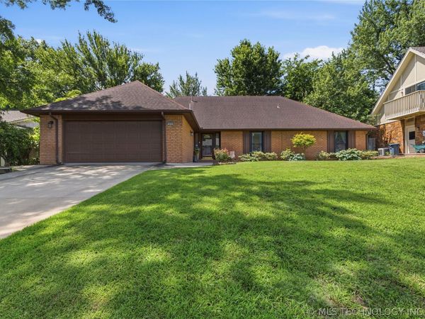 6920 E 99th Street , Tulsa, OK 74133