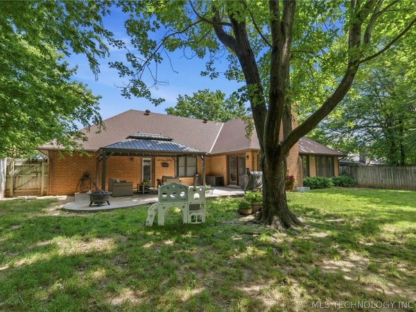 6920 E 99th Street , Tulsa, OK 74133