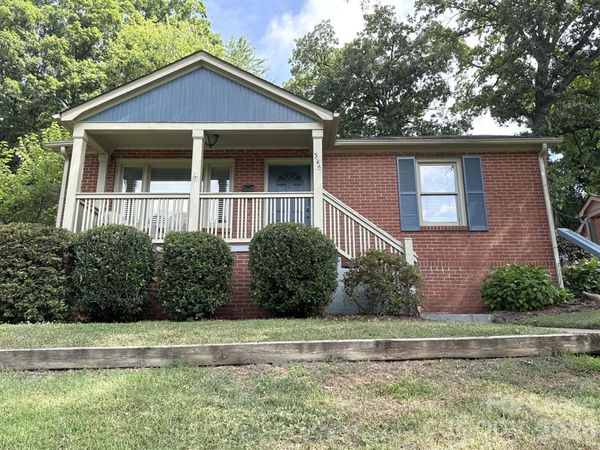 526 W Kingston Avenue , Charlotte, NC 28203