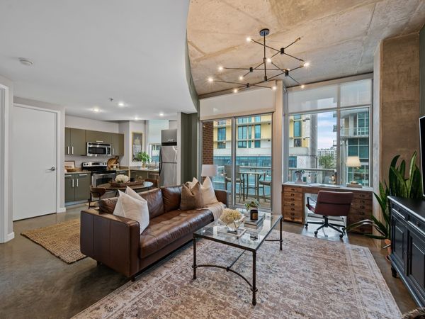 600 12th Ave S, Unit 712, Nashville, TN 37203