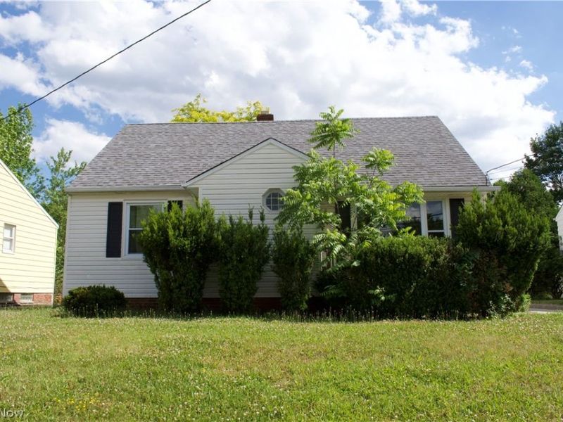 20724 Applegate Road , Maple Heights, OH 44137 Photo 30
