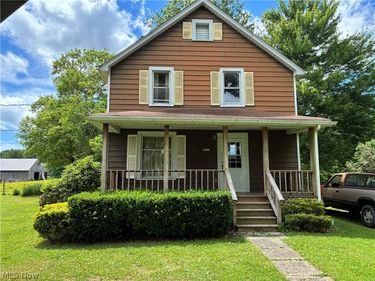 12327 N Palmyra Road, North Jackson, OH 44451