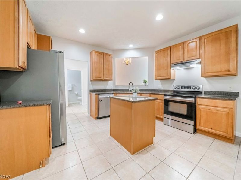 4977 Lake View Drive , Peninsula, OH 44264 Photo 12