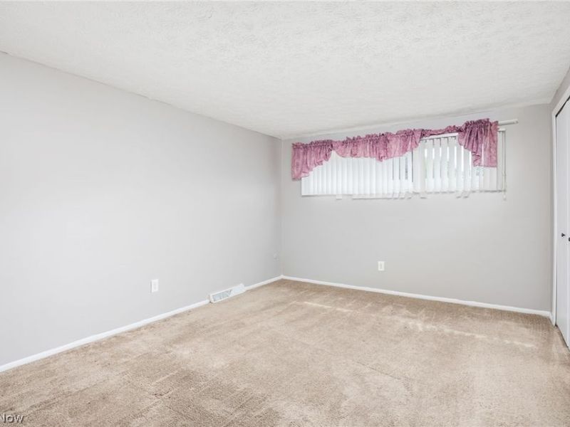 11856 Harbour Light Drive , North Royalton, OH 44133 Photo 14